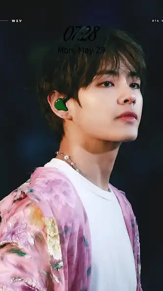 Play BTS V Wallpaper HD 2K 4K as an online game BTS V Wallpaper HD 2K 4K with UptoPlay