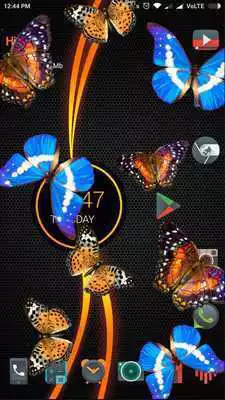 Play Butterfly on screen prank