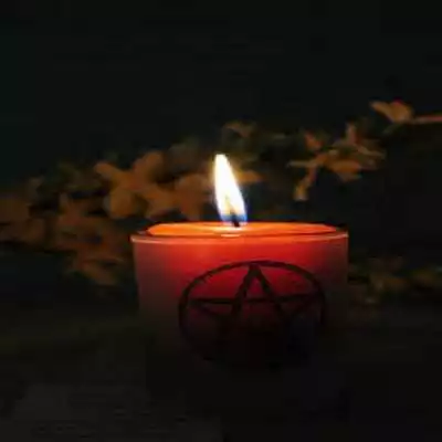 Play Candle magic spells