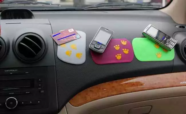 Play car dashboard accessories