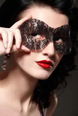 Play Carnival Mask