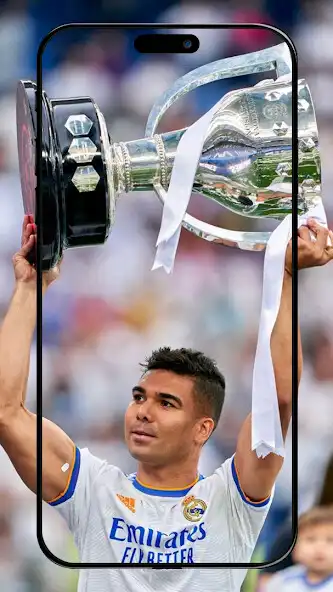 Play Casemiro Wallpaper HD 2K 4K as an online game Casemiro Wallpaper HD 2K 4K with UptoPlay