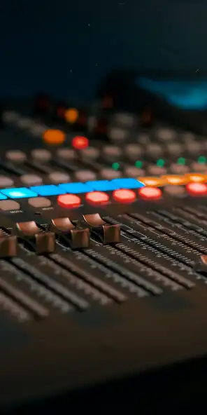 Play Centreforce 88.3FM app as an online game Centreforce 88.3FM app with UptoPlay