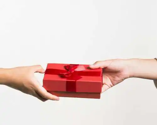 Play Chr Gifts Surprises Wallpapers