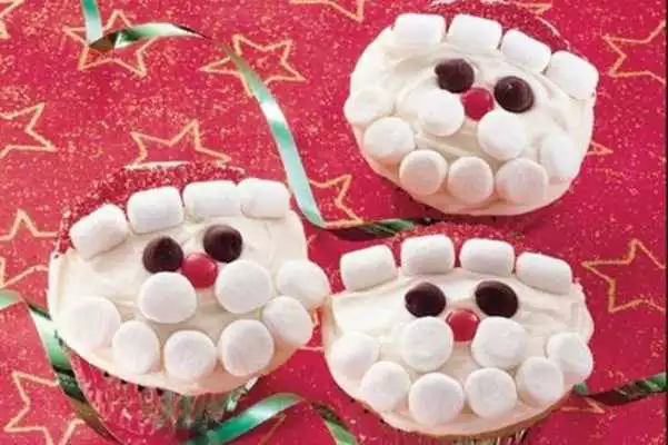 Play Christmas Cupcake Ideas