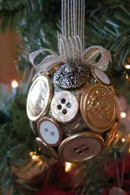 Play Christmas Homemade ornaments