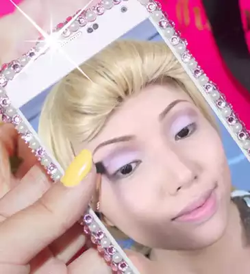 Play Cinderella Makeup