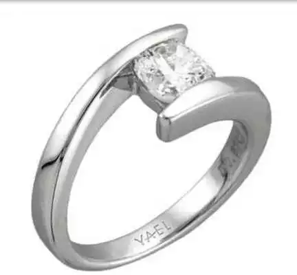 Play classy wedding ring design