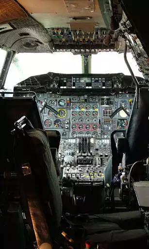 Play Cockpit Wallpaper