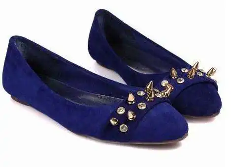 Play Collecting Shoes as an online game Collecting Shoes with UptoPlay