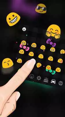 Play Colorful Kitty Bowknot Keyboard Theme