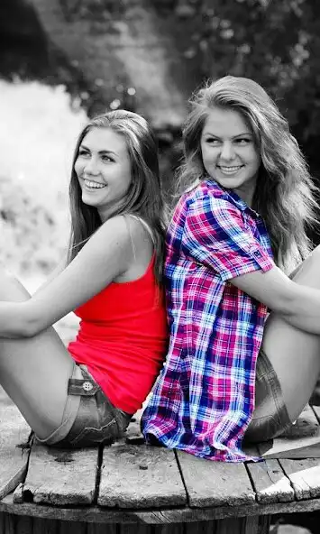 Play Colorize - color changer as an online game Colorize - color changer with UptoPlay