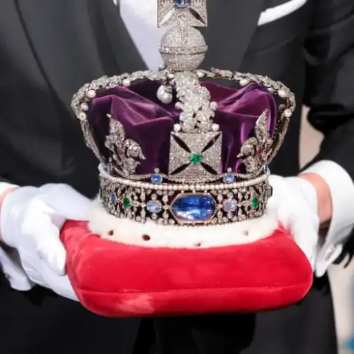 Play Cool Crown Wallpapers APK