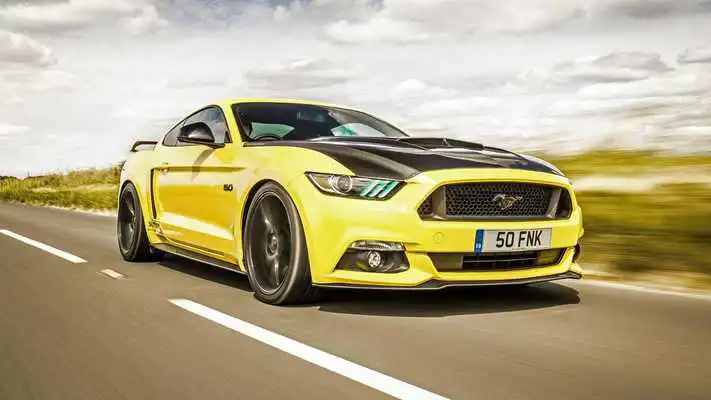 Play Cool Ford Mustang Wallpaper