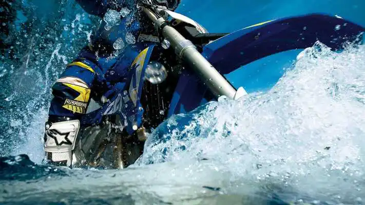Play Cool Motocross Wallpapers