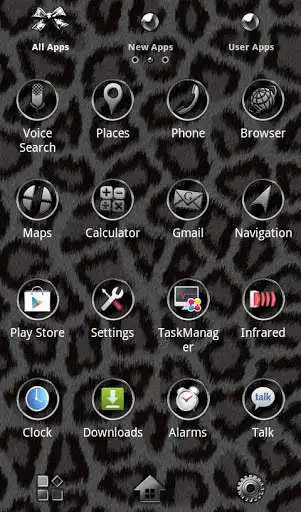 Play Cool Wallpaper Silver Leopard