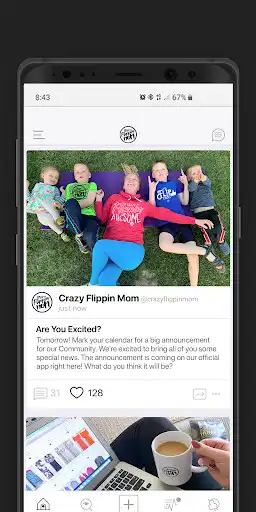 Play CrazyFlippinMom  and enjoy CrazyFlippinMom with UptoPlay