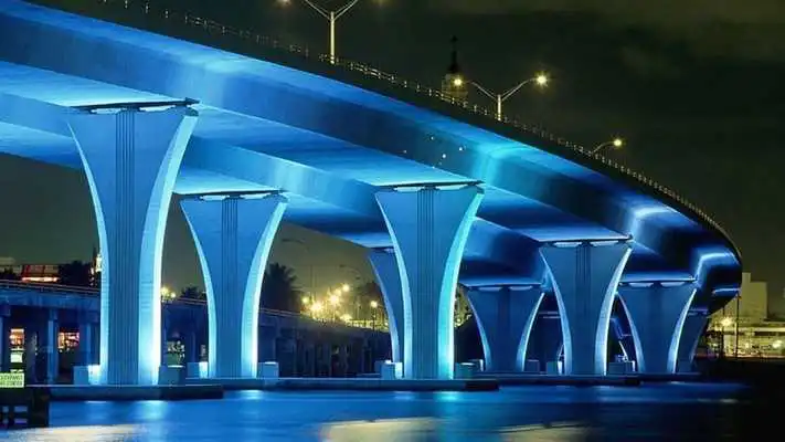 Play Creative Architecture Photos