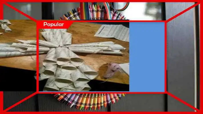 Play Creative Loopy Paper Wreath Ideas