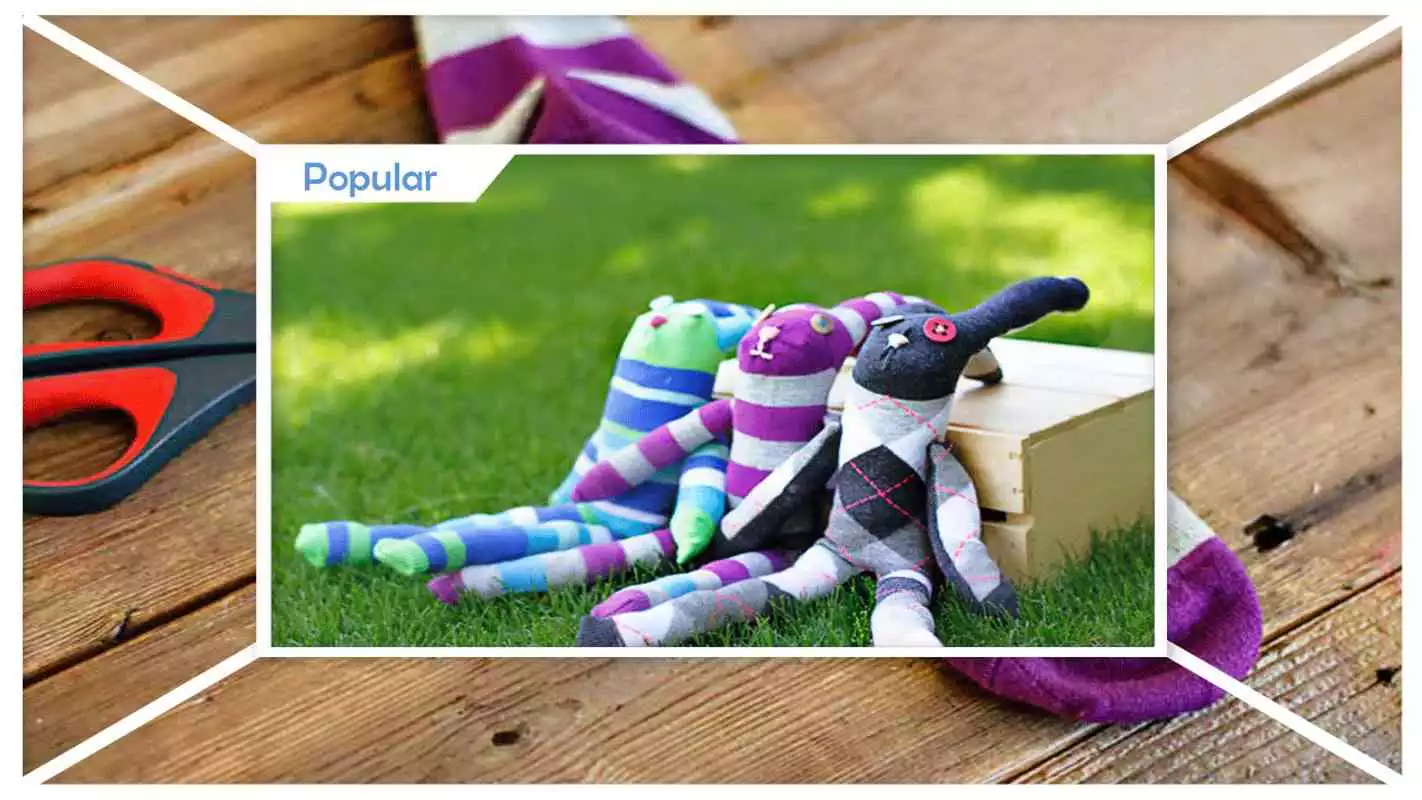 Play Creative Sock Puppet Bunny