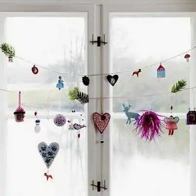 Play Creative Windows Decoration