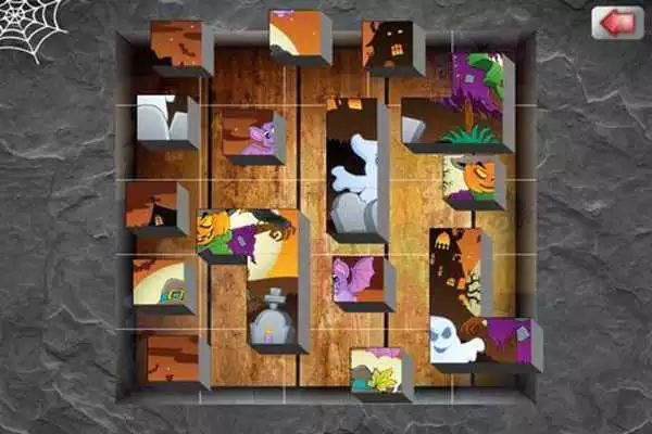 Play Creepy Halloween Kids Puzzle
