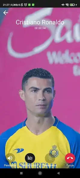 Play Cristiano Al Nassr Call Prank as an online game Cristiano Al Nassr Call Prank with UptoPlay