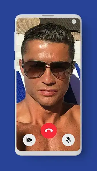 Play Cristiano Ronaldo Video Call Game as an online game Cristiano Ronaldo Video Call Game with UptoPlay