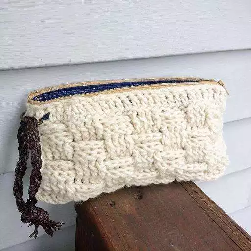 Free play online Crochet Purse APK