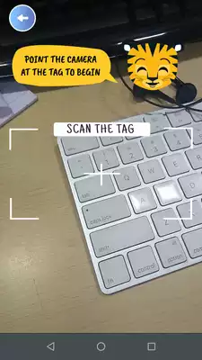 Play Cub McPaws Play Cub McPaws