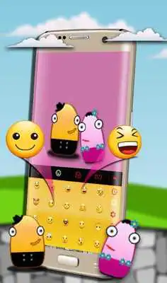 Play Cute Alien Keyboard Theme