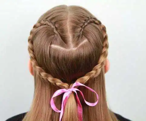 Play Cute girl hairstyles