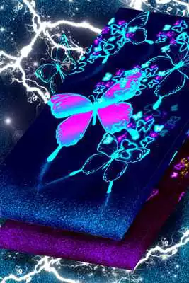 Play Cute Live Butterfly Wallpaper