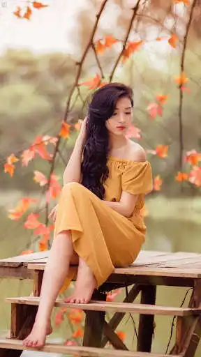 Play Cute Looking Girls Wallpaper New  and enjoy Cute Looking Girls Wallpaper New with UptoPlay