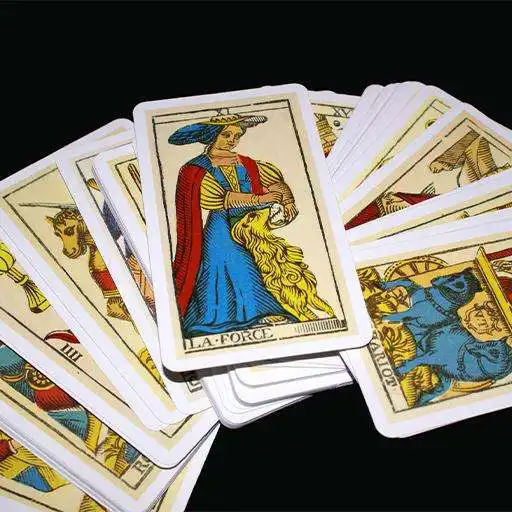 Play Daily Tarot Card Reading APK