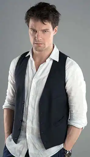 Play Danila Kozlovsky selfie photo editor  and enjoy Danila Kozlovsky selfie photo editor with UptoPlay