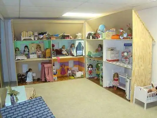 Play Design House Doll Barbie