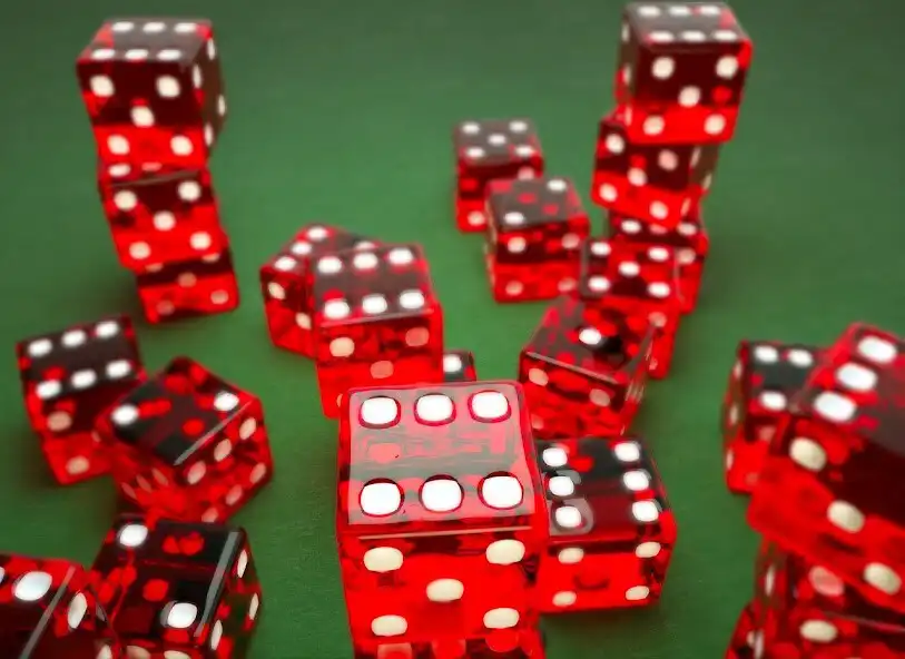 Play Dice roll sms  and enjoy Dice roll sms with UptoPlay