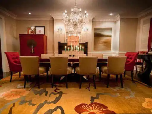 Play dining room decoration