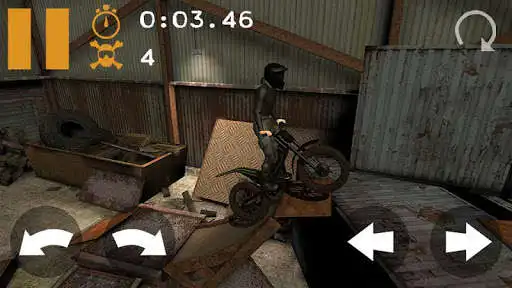 Play Dirt Bike Wipeout 2018