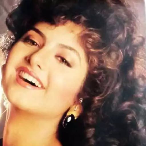 Play Divya Bharti HD Wallpapers APK