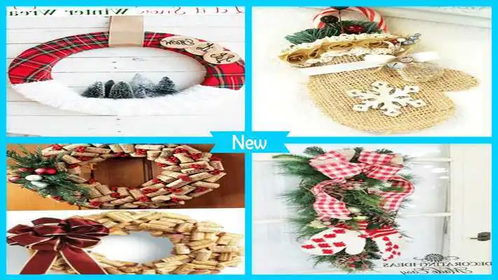 Play DIY Christmas Mitten Wreath Play DIY Christmas Mitten Wreath