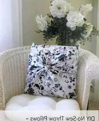 Play DIY Decorative Pillows Design