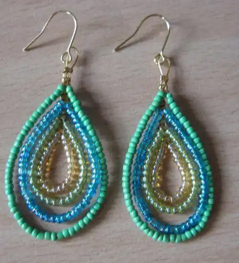 Play DIY Earring Craft as an online game DIY Earring Craft with UptoPlay