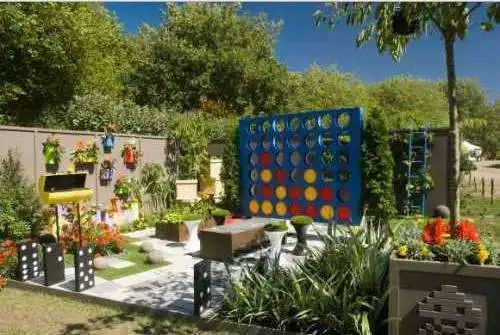 Play DIY garden designs