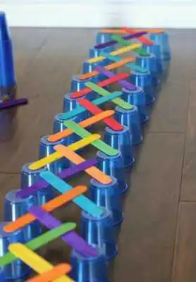 Play DIY Popsicle Stick Crafts Play DIY Popsicle Stick Crafts