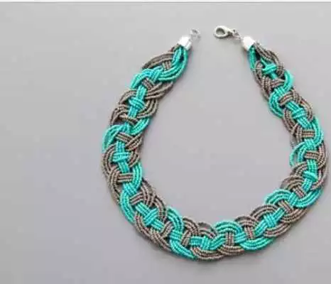 Play DIY Trendy Necklace
