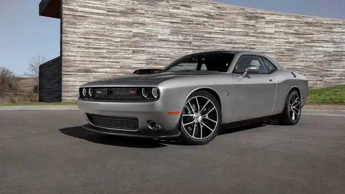 Play Dodge Wallpapers HD