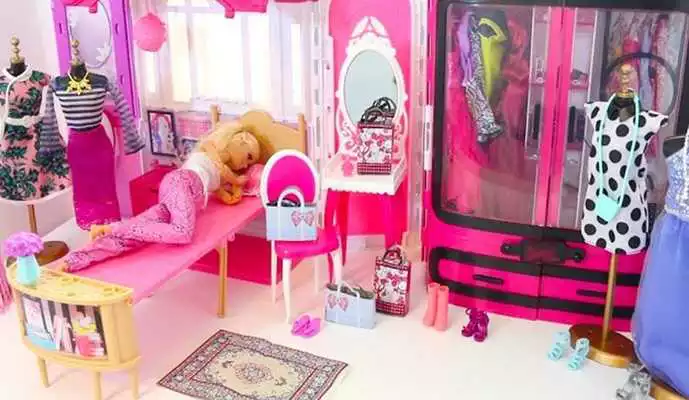 Play Dolls House Barbie Furniture