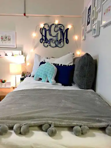 Play Dorm Decor  and enjoy Dorm Decor with UptoPlay
